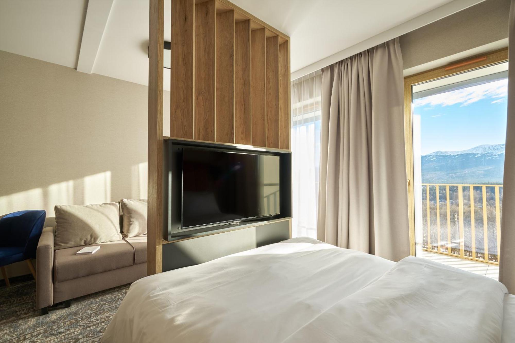 Zloty Horyzont Hotel & Resort شكلارسكا بوريبا المظهر الخارجي الصورة