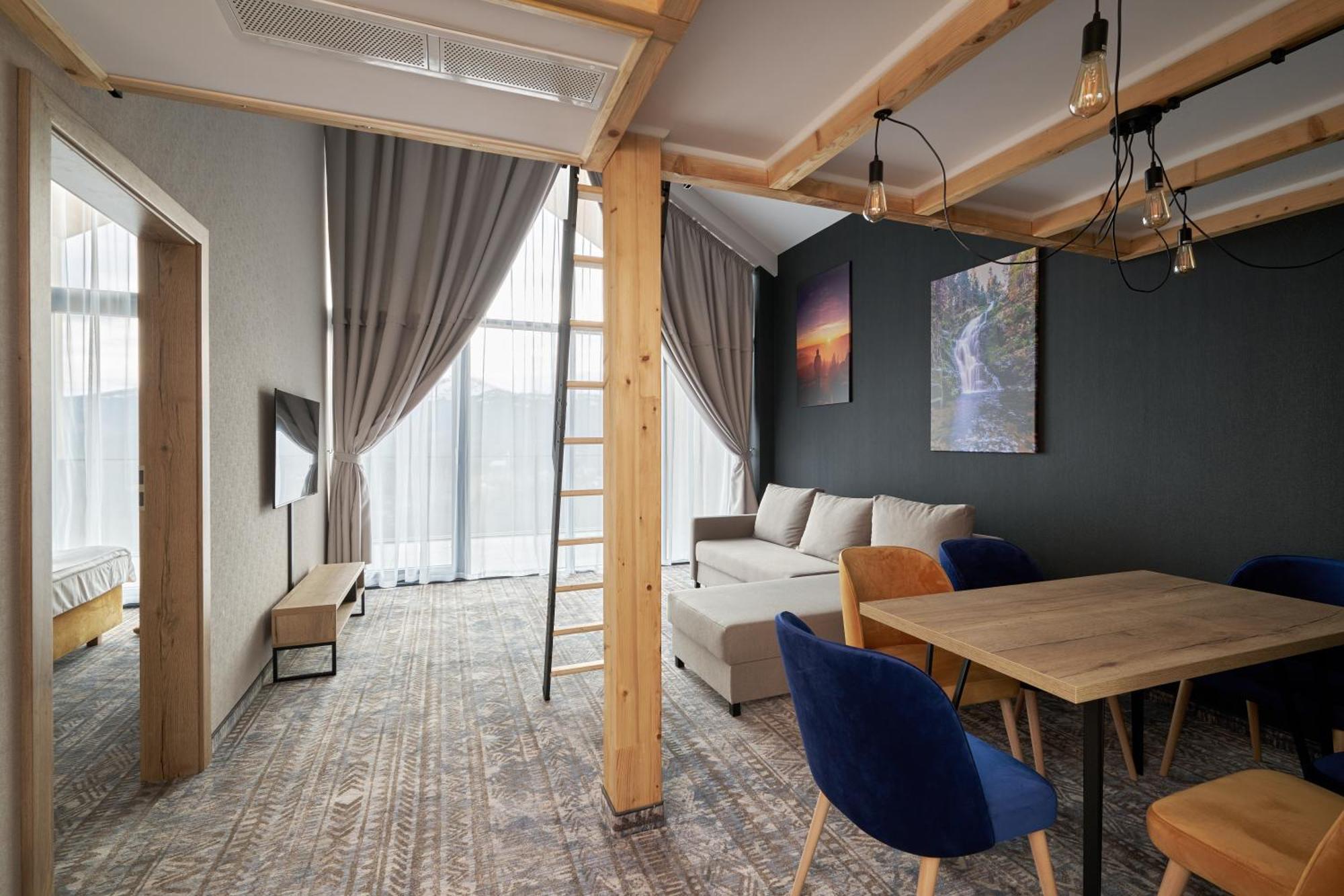 Zloty Horyzont Hotel & Resort شكلارسكا بوريبا المظهر الخارجي الصورة