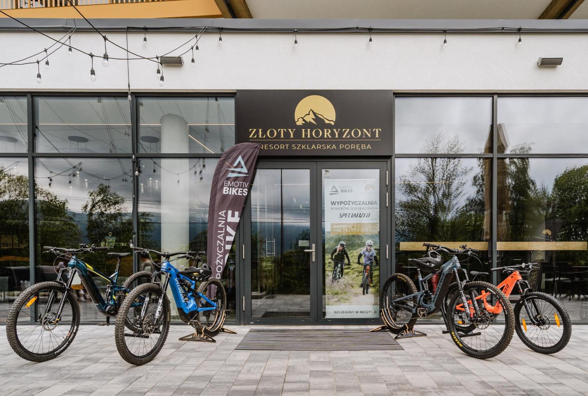 Zloty Horyzont Hotel & Resort شكلارسكا بوريبا المظهر الخارجي الصورة